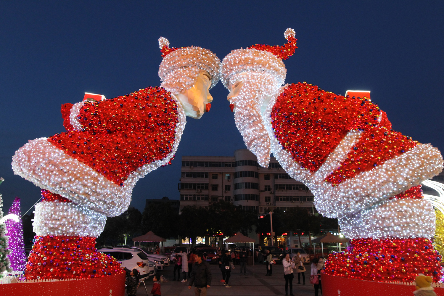 this is what christmas looks like around the world this is what christmas looks like around the world