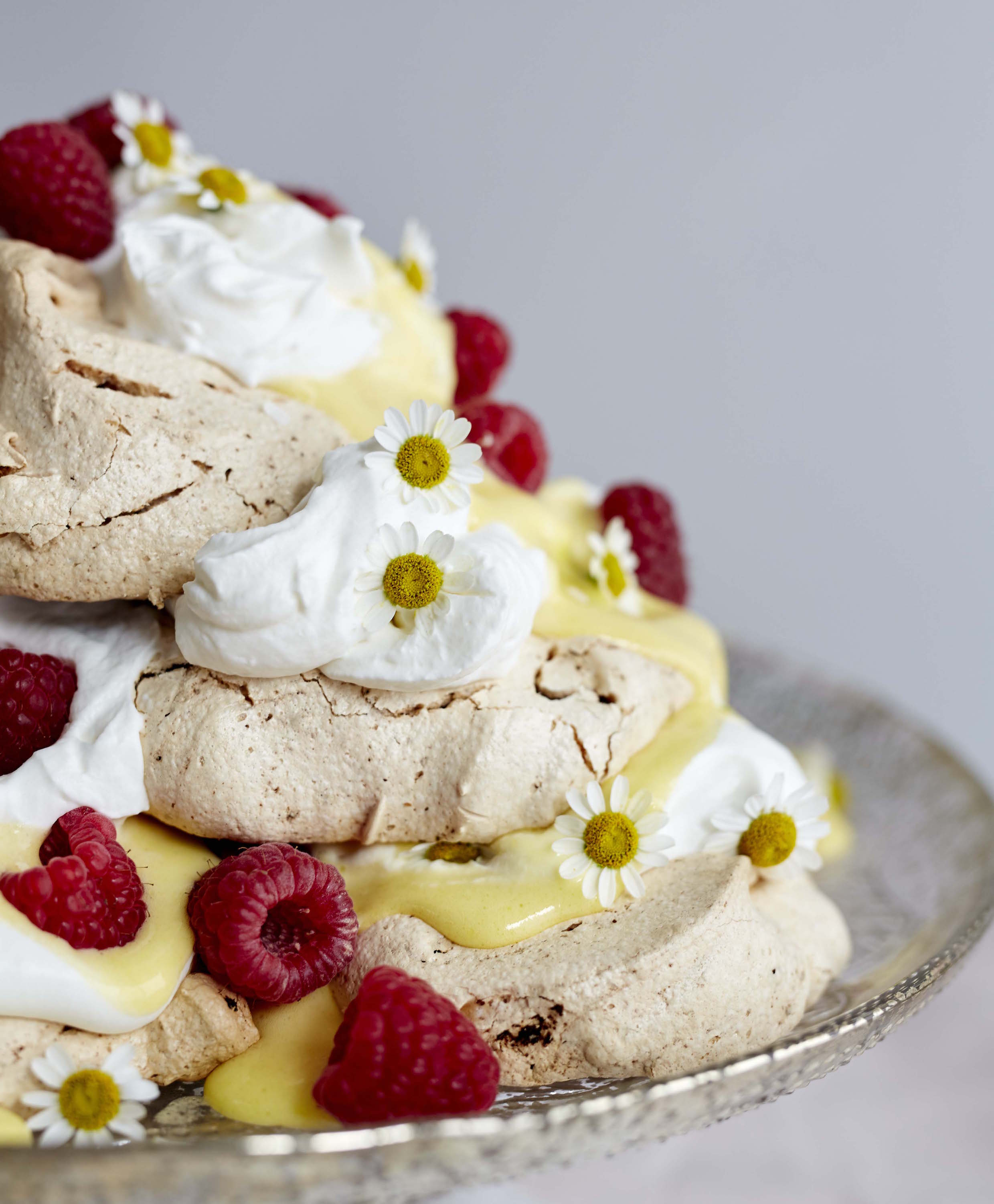 8 Edible Flowers For Summer Recipes Simple Recipes