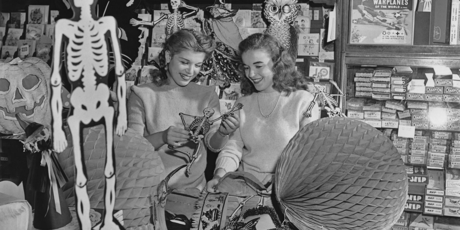 20 Best Vintage Halloween Decorations Retro Halloween Decor Ideas