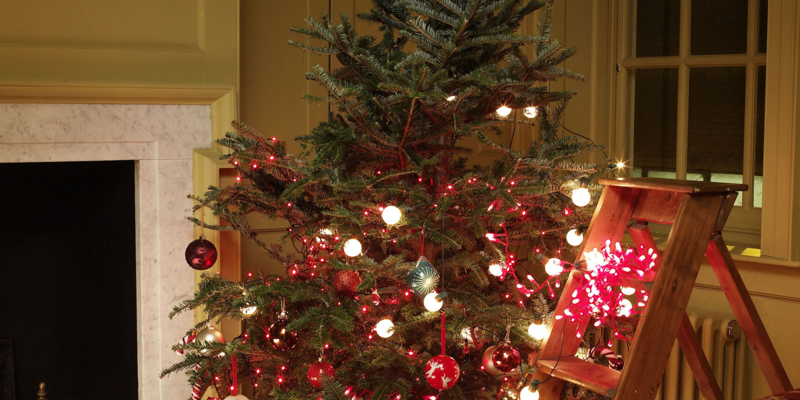half lit christmas tree decorations christmas tree lights half lit christmas tree decorations christmas tree lights