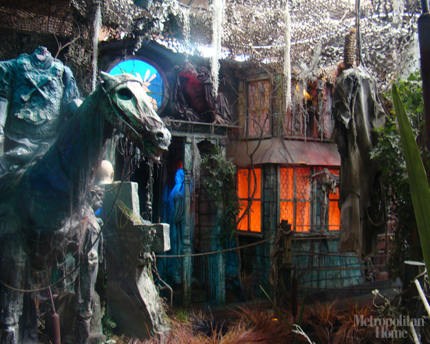 Gallery For > Halloween Haunted House Decorations - Best Halloween House Decorations Gallery For > Halloween Haunted House Decorations - Best Halloween House Decorations